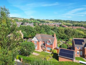 Photo 25- click for photo gallery